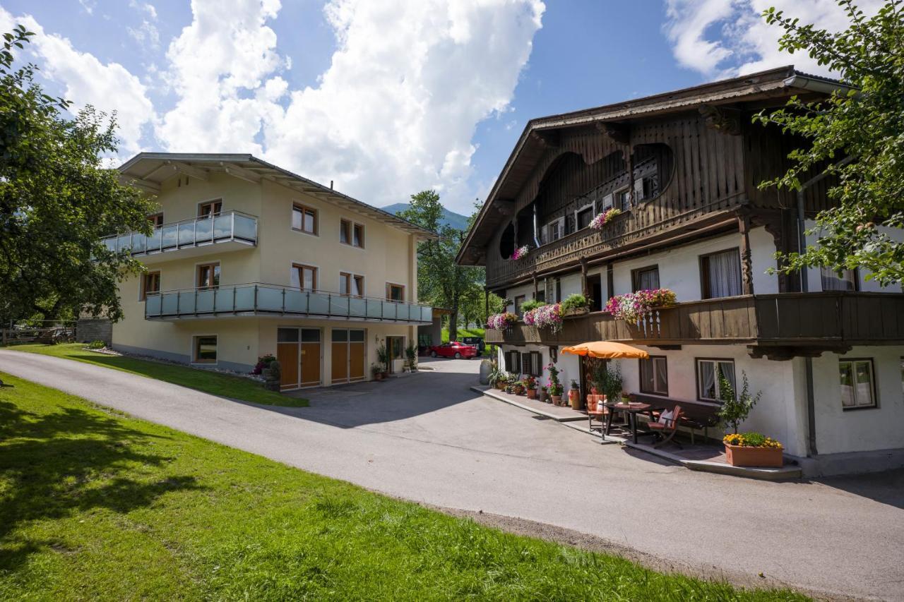 Ferienhaus Stoanerhof 菲根 外观 照片